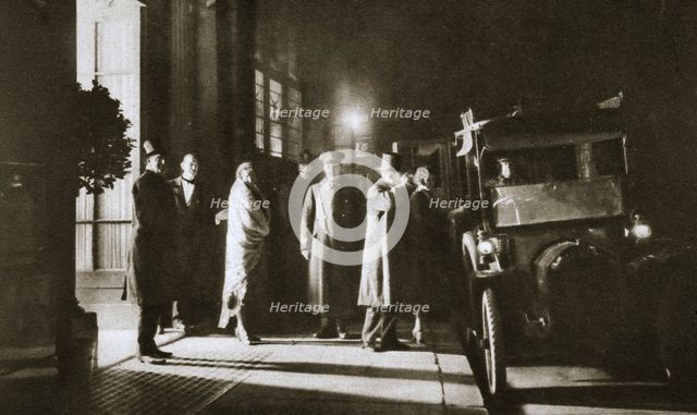 Members at the entrance of Murray's Club, Beak Street, Soho, London, c1913-c1929(?). Creator: Unknown.