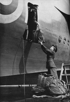 Members of the WAAF serving in Coastal Command, c1940 (1943)