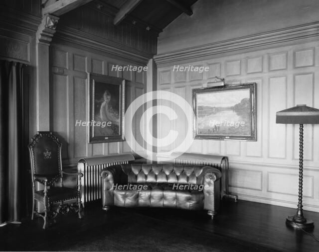 Memorial Hall, Frederick Stearns & Co. laboratory, Detroit, Mich., between 1905 and 1915. Creator: Unknown.