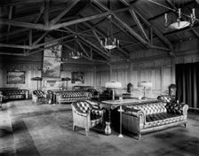 Memorial Hall, Frederick Stearns & Co. laboratory, Detroit, Mich., between 1905 and 1915. Creator: Unknown