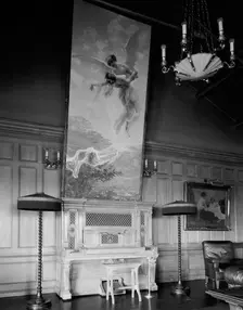 Memorial Hall, Frederick Stearns & Co. laboratory, Detroit, Mich., between 1905 and 1915. Creator: Unknown