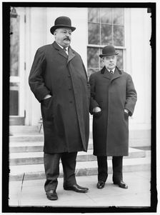 Men At White House, Washington, D.C., between 1913 and 1917. Creator: Harris & Ewing