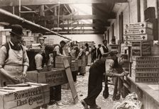 Men sealing cases of Rowntree’s Elect Cocoa, York, Yorkshire, 1893