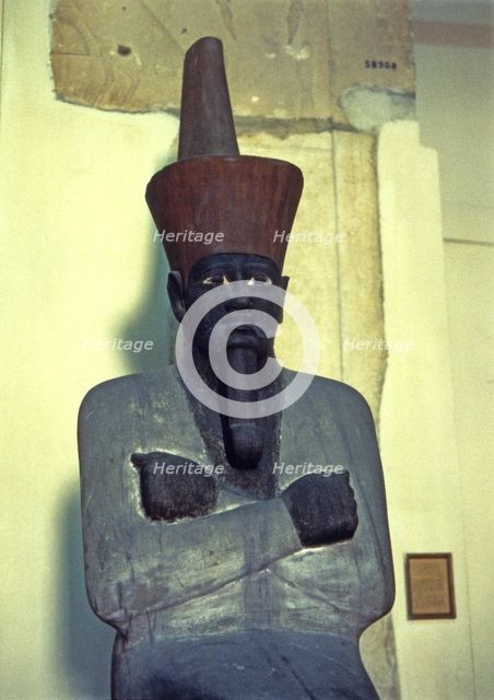 Mentuhotep, polychromed stoneware statue of Syriac style, it comes from Karnak.