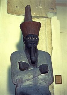 Mentuhotep, polychromed stoneware statue of Syriac style, it comes from Karnak