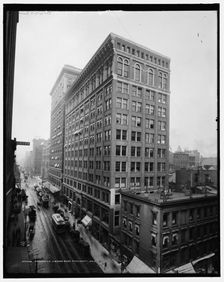 Mercantile Library bldg., Cincinnati, Ohio, between 1902 and 1910. Creator: Unknown