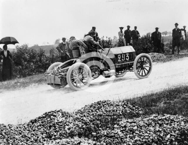 Mercedes 60 hp climbing a hill on the Paris-Madrid Race, 1903. Artist: Unknown