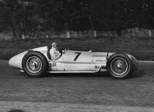 Mercedes Benz W154, Hermann Lang, Donington Grand Prix 1938. Creator: Unknown