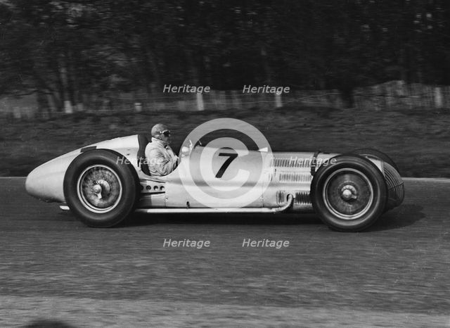 Mercedes Benz W154, Hermann Lang, Donington Grand Prix 1938. Creator: Unknown.