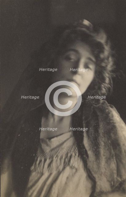 Mercedes de Cordoba, 1902. Creator: Joseph Turner Keiley.