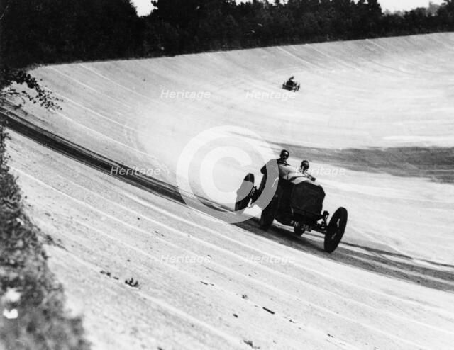 Mercedes on the banking near Members' Bridge, Brooklands, Surrey, 1920. Artist: Unknown