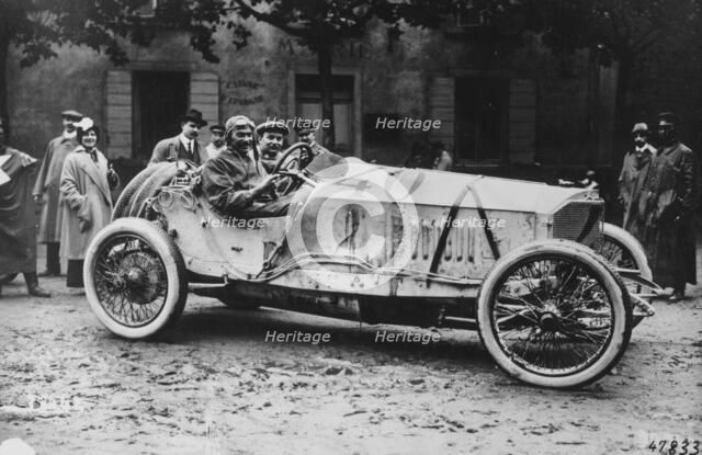 Mercedes which came third in the 1914 French Grand Prix. Artist: Unknown