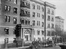 Mercy Hospital - Roosevelt's rooms, 1912. Creator: Bain News Service