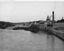 Merrimack River at Manchester, N.H., between 1900 and 1920. Creator: Unknown