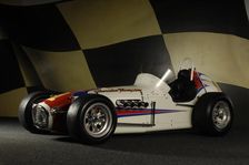 Meskowski sheraton-thompson 1963. Artist: Simon Clay