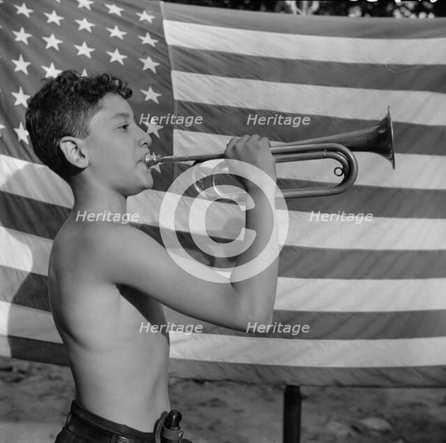 Mess call at Camp Nathan Hale, Southfields, New York, 1943 Creator: Gordon Parks.