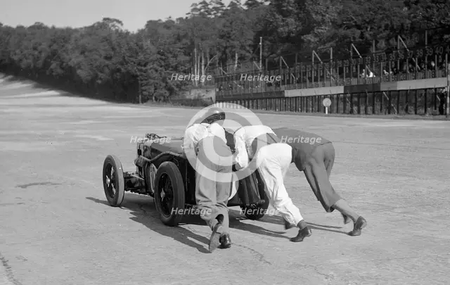 MG C type receiving a push at Brooklands, 1931 Artist: Bill Brunell.
