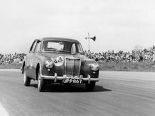 MG Magnette ZA, International Trophy at Silverstone 7th May 1955. Creator: Unknown