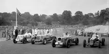 MG R type of Bill Esplen, ERA of Geg Parnell and MG of H Stuart-Wilton, Crystal Palace, 1939. Artist: Bill Brunell