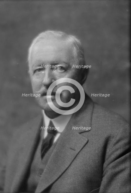 Mitchell, Mason, portrait photograph, 1915 Oct. 5. Creator: Arnold Genthe.