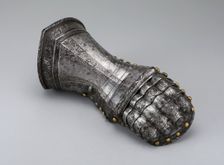 Mitten Gauntlet for the Right Hand, Nuremberg, c. 1540/50. Creator: Unknown