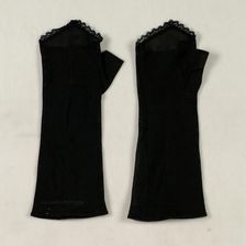 Mitts, American, 1840-60. Creator: Unknown