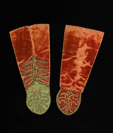 Mitts, Italian, early 17th century. Creator: Unknown