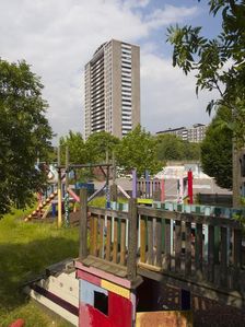 Michael Cliffe House, Skinner Street, Finsbury Estate, Clerkenwell, Islington, London, 2005-2007. Creator: Derek Kendall