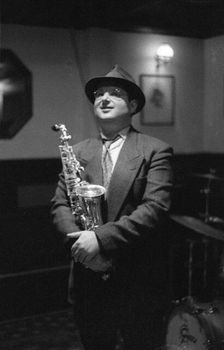 Michael Hashim, Watermill Jazz Club, Dorking, Surrey, Nov 1995. Creator: Brian O'Connor