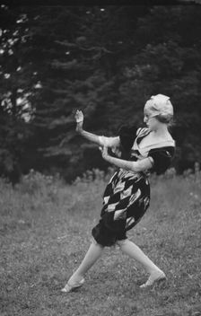 Michio Ito pupils, 1921 June 24. Creator: Arnold Genthe