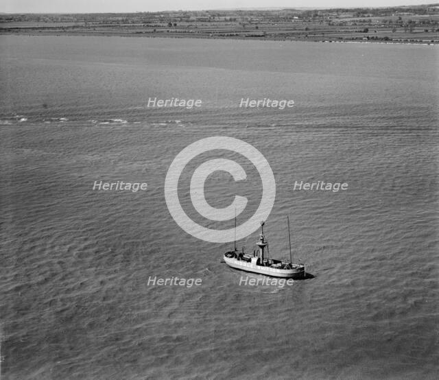 Middle Whitton Lightship on the River Humber, East Riding of Yorkshire, 1948. Artist: Aerofilms.