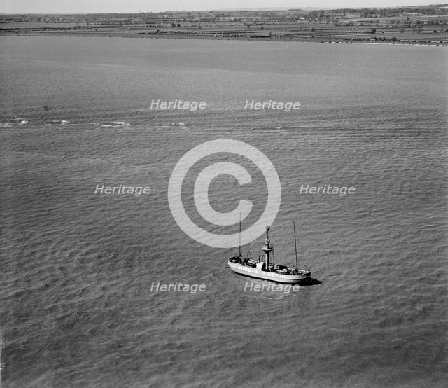 Middle Whitton Lightship on the River Humber, East Riding of Yorkshire, 1948. Artist: Aerofilms.
