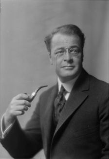 Middleton, George, Mr., portrait photograph, 1915 Oct. 6. Creator: Arnold Genthe