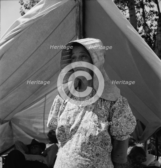 Migratory woman, originally from Texas, Yakima Valley, Washington, 1939. Creator: Dorothea Lange.