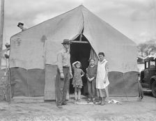 Migrant family in Kern County, California, 1936. Creator: Dorothea Lange