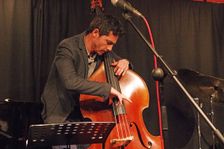 Mikele Montolli, Alessio Menconi, Nigel Price Quartet, Verdict Jazz Club, Brighton, E. Sussex, 2022. Creator: Brian O'Connor