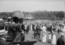 Military Field Mass By Holy Name Soc. of Roman Catholic Church - General View, 1910. Creator: Harris & Ewing