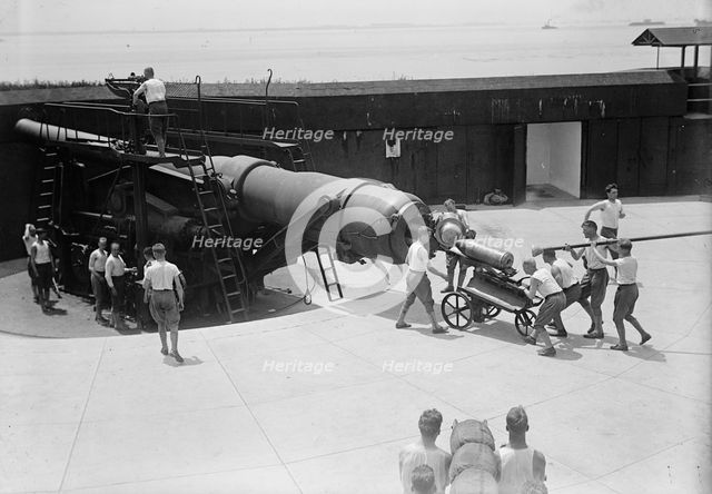 Military Training, 1917 or 1918. Creator: Harris & Ewing.
