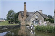 Mill Cottage, Mill Lane, Lower Slaughter, Cotswold, Gloucestershire, 1987. Creator: Dorothy Chapman
