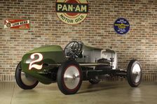 MILLER 122 supercharged 1923. Artist: Simon Clay