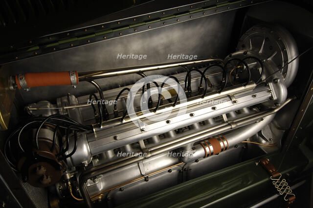 MILLER 122 supercharged 1923. Artist: Simon Clay.