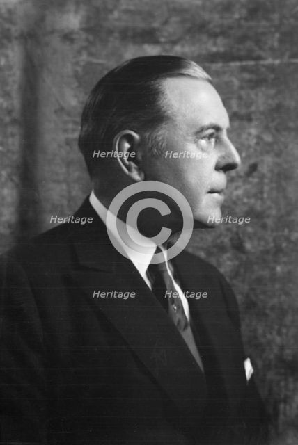 Miller, Henry, Mr., portrait photograph, 1919 Mar. 6. Creator: Arnold Genthe.