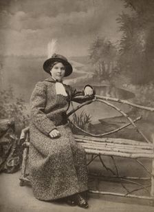 Milliner Buyanova Tatyana Ivanovna., 1910-1919. Creator: Naz'mov