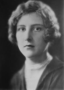 Mimi Brokaw, between c1915 and c1920. Creator: Bain News Service