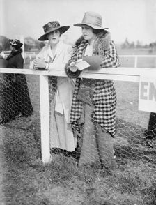 Mimi Scott and Mrs. Stev. Peabody Jr., between c1910 and c1915. Creator: Bain News Service