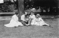 Mina, Mischa, Liza, & Esther Elman, 1917. Creator: Bain News Service