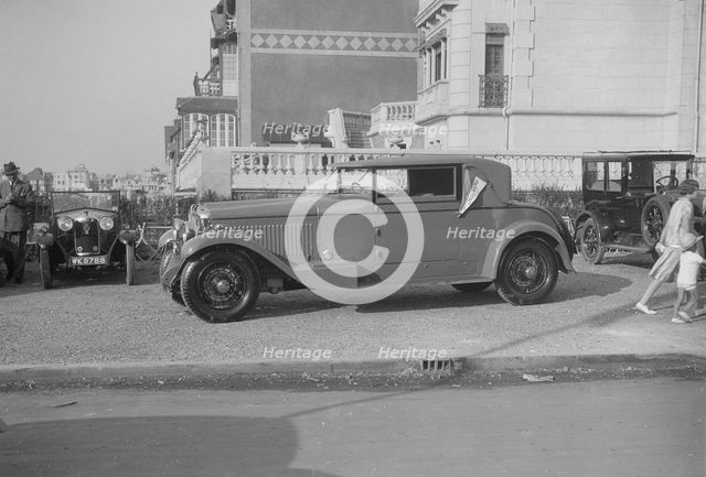 Minerva 2-door coupe at Boulogne Motor Week, France, 1928. Artist: Bill Brunell.