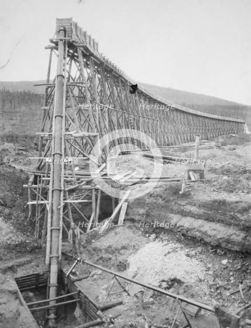 Mining structure, between c1900 and c1930. Creator: Unknown.