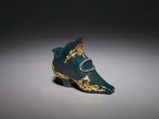 Miniature Shoe, before 1903. Creator: House of Fabergé (Russian, 1842-1918); Mikhail Evlampievich Perkhin (Russian, 1860-1903), attributed to