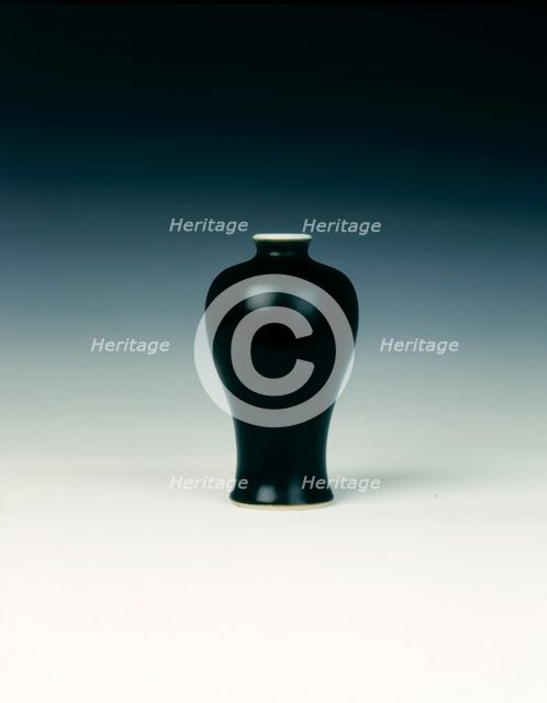Mirror black miniature meiping vase, Qing dynasty, Kangxi period, China, 1700-1722. Artist: Unknown